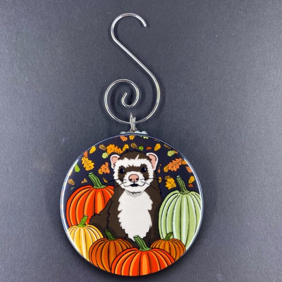 Ferret Pumpkin Handmade - Pin, Magnet, Keychain, Bottle Opener or Mini Ornament - Picture 9 of 12